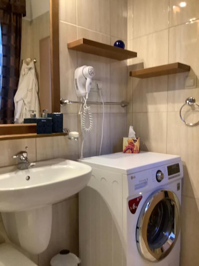 Apartman Golf Lux Бюк Экстерьер фото